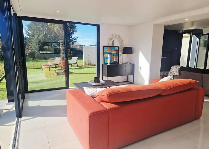 Saint-jean Saint-Jean-de-la-Rivière