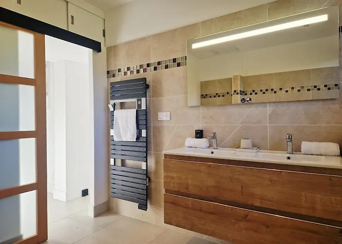 Вилла Saint-jean Saint-Jean-de-la-Riviere