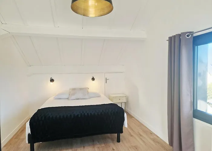 Saint-jean Saint-Jean-de-la-Riviere